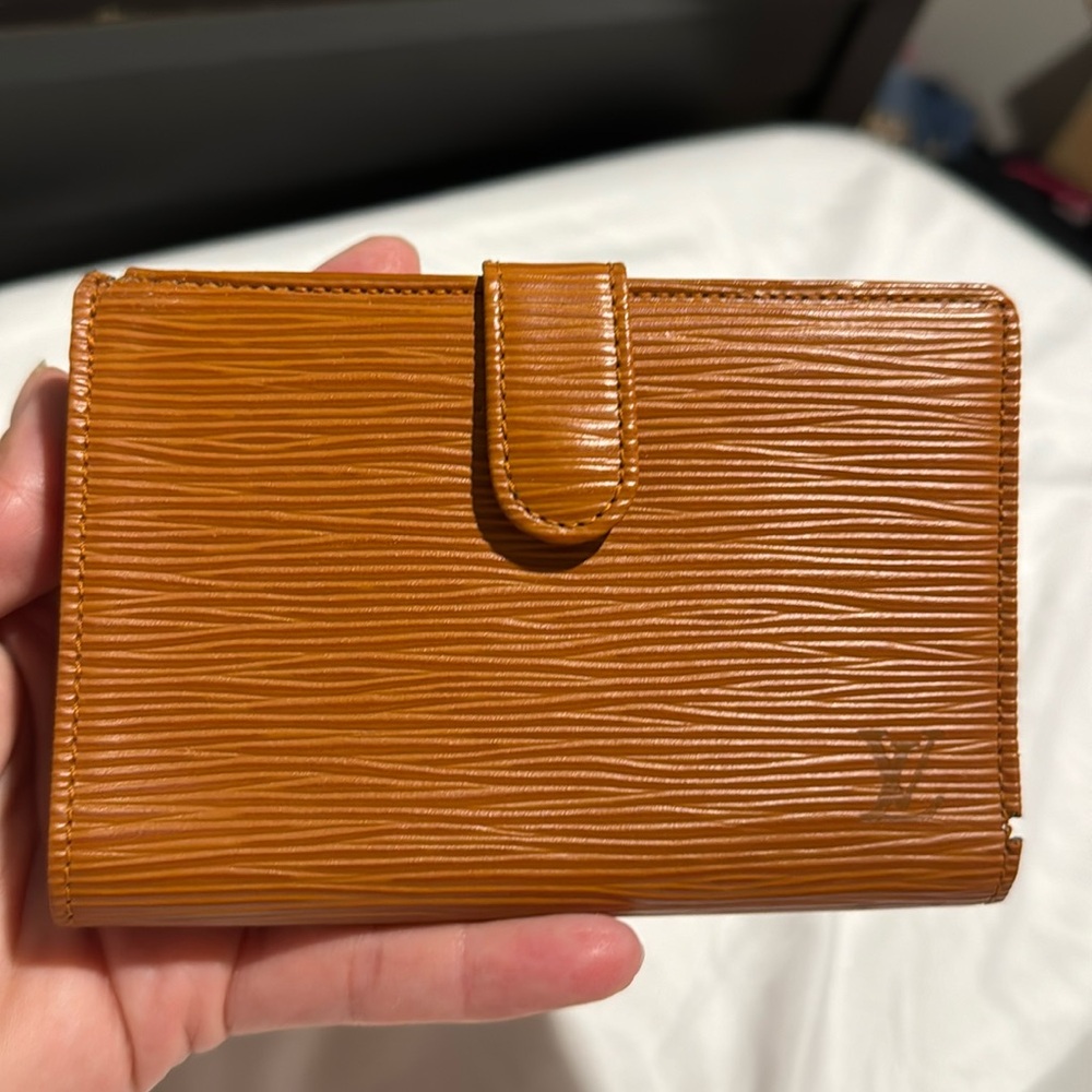 Louis Vuitton EPI Wallet brown